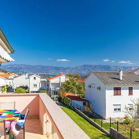 Daisy With A View * Baška