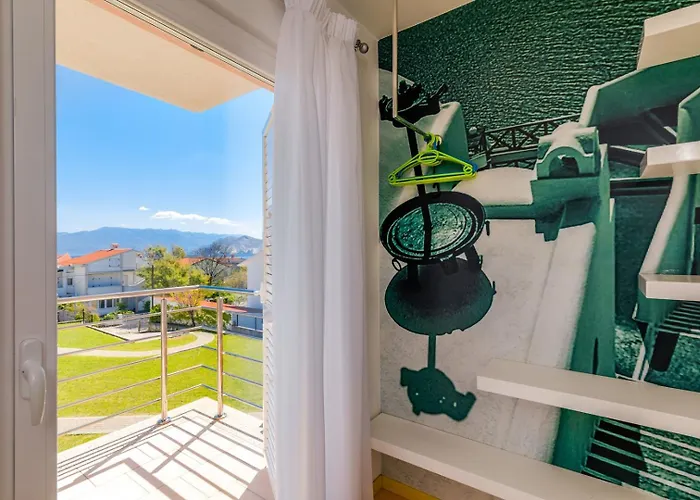 Daisy With A View Baška