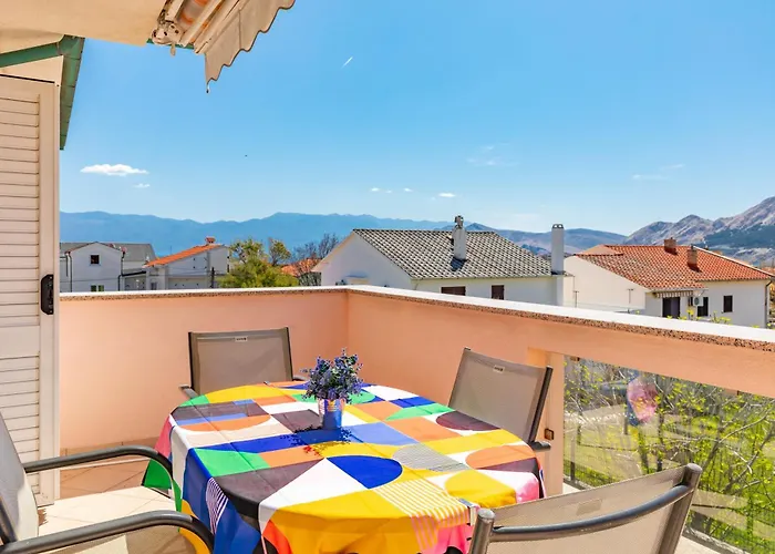 Daisy With A View Apartmán *