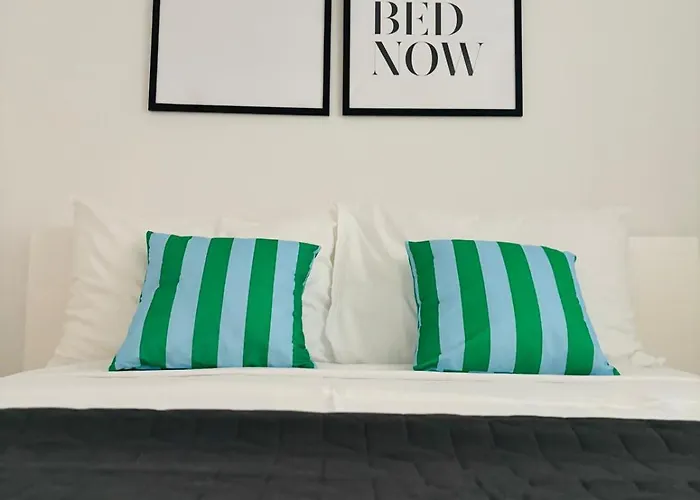 Daisy With A View Lägenhet Baška